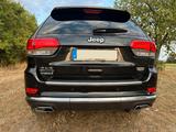 Jeep Grand Cherokee Summit Standheizung AHK PANO WR - Jeep Grand Cherokee mit Diesel-Antrieb: Standheizung