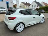 Renault Clio RS Trophy TCe 220 - Renault Clio: Weiß