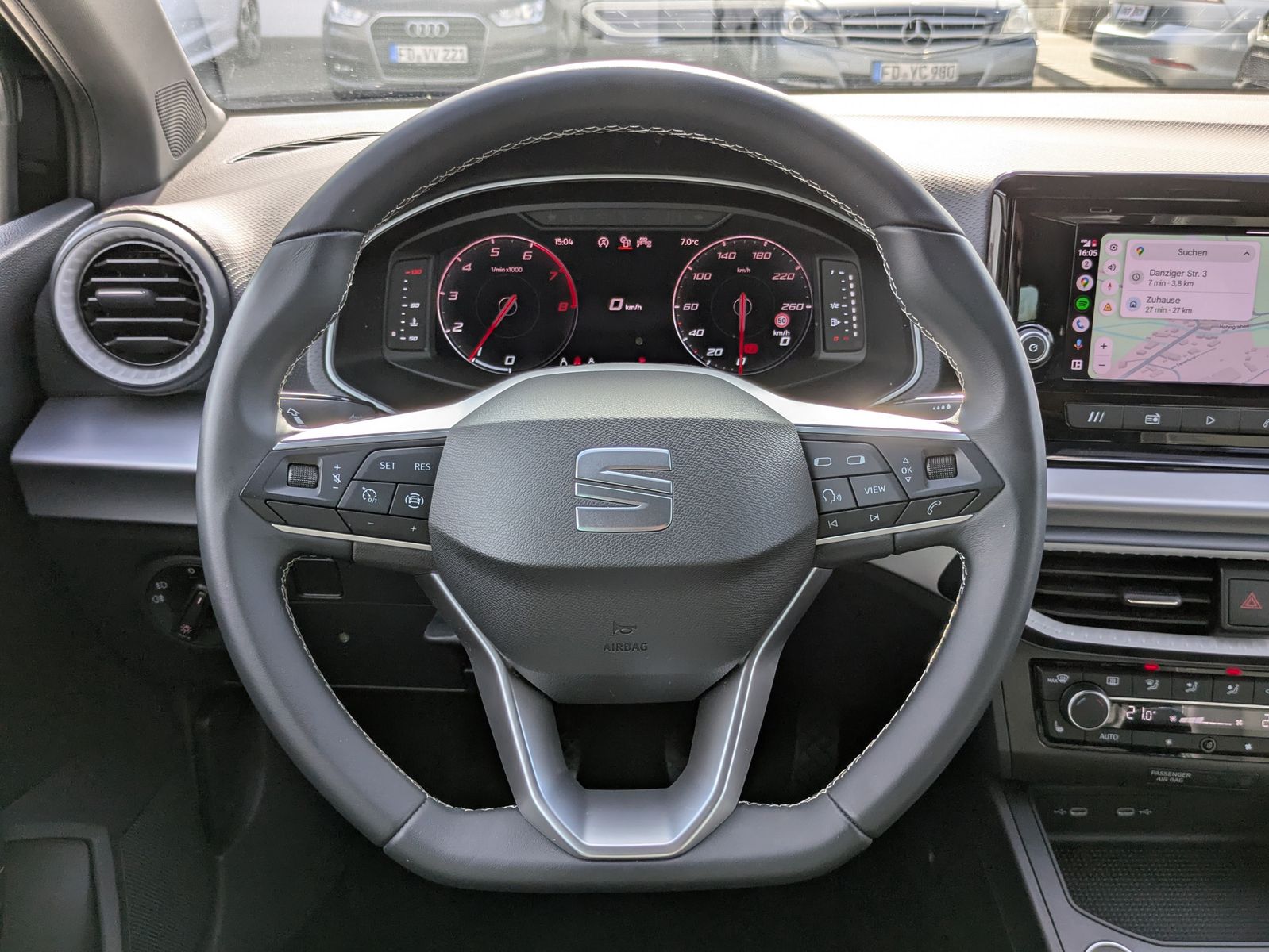 Fahrzeugabbildung SEAT Ibiza Xcellence 1.0 TSI VOLL-LED*ACC*APP*KAMERA