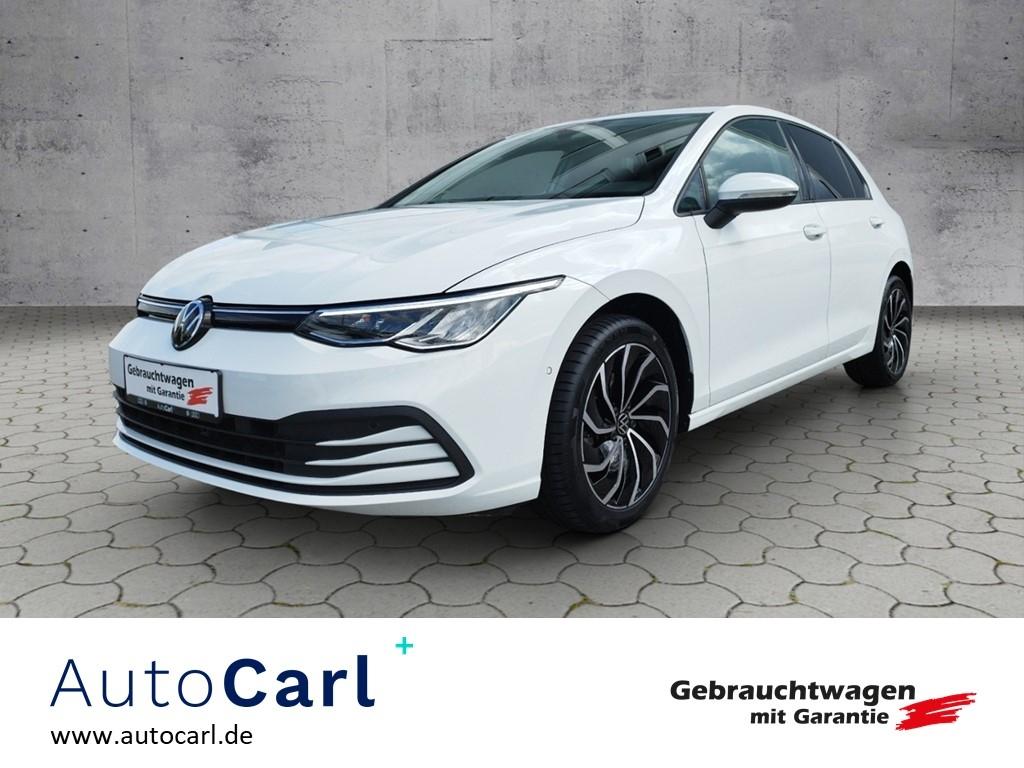 Volkswagen Golf VIII Life 1.0 eTSI DSG IQ.DRIVE/NAV/SHZ KLI