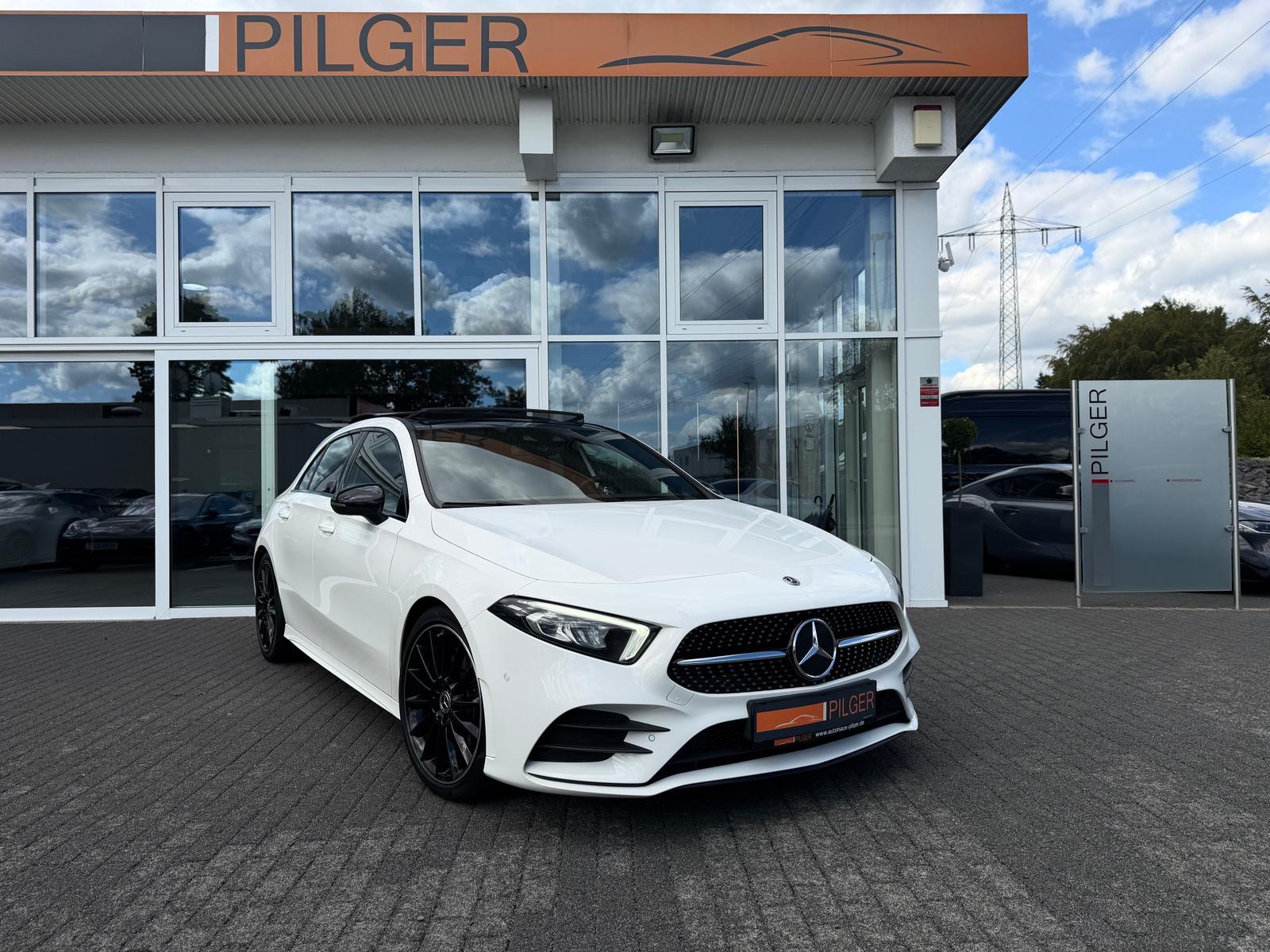 Mercedes-Benz A250*AMG*AHK*Digital*Ambiente*Pano*LED*Alcantara