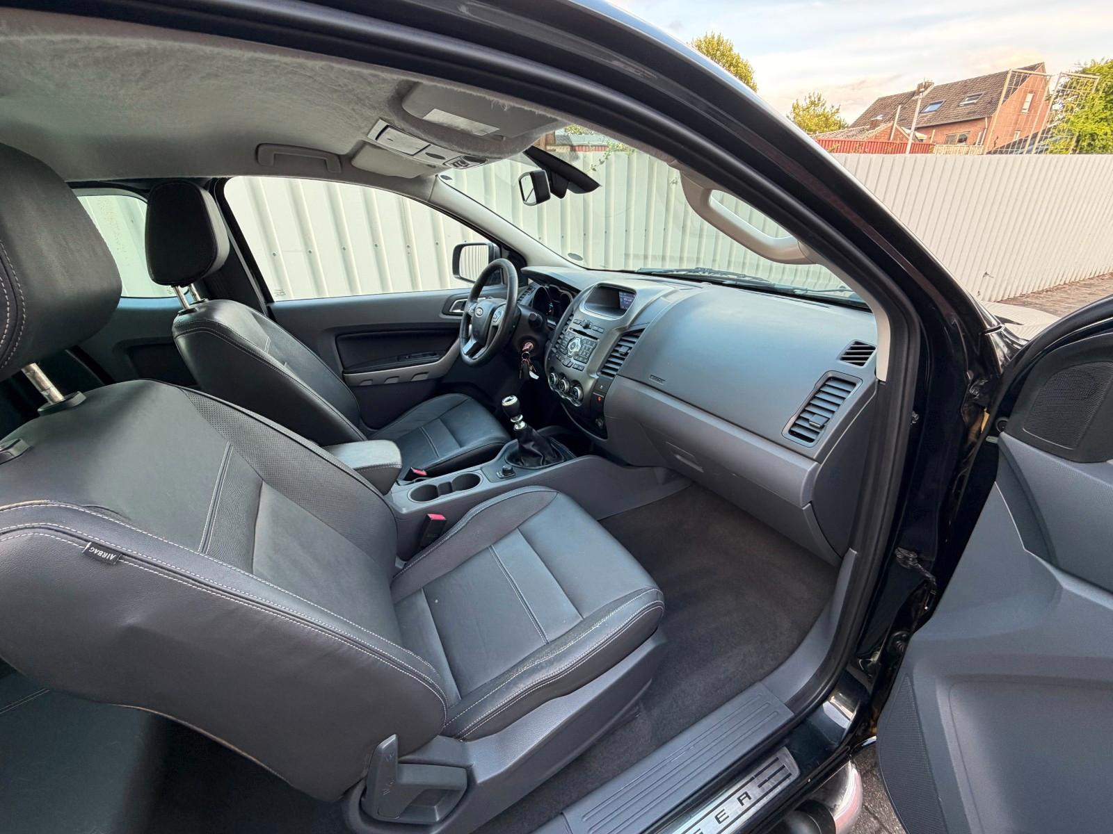 Ford Ranger Extracabine Limited édition  2.2 150ch - Cuir - Attelage - Vidange récente -