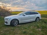 Volvo V90 T8 AWD Inscription Plug-In-Hybrid - Volvo V90: T8
