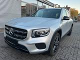 Mercedes-Benz GLB 220 d 4Matic/Panorama/Head-Up - Mercedes-Benz GLB 220 mit Panoramadach