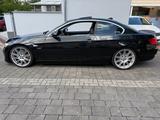 BMW 335i   M-aero ahk scheckheft standheizung voll - BMW 335 aus 2006