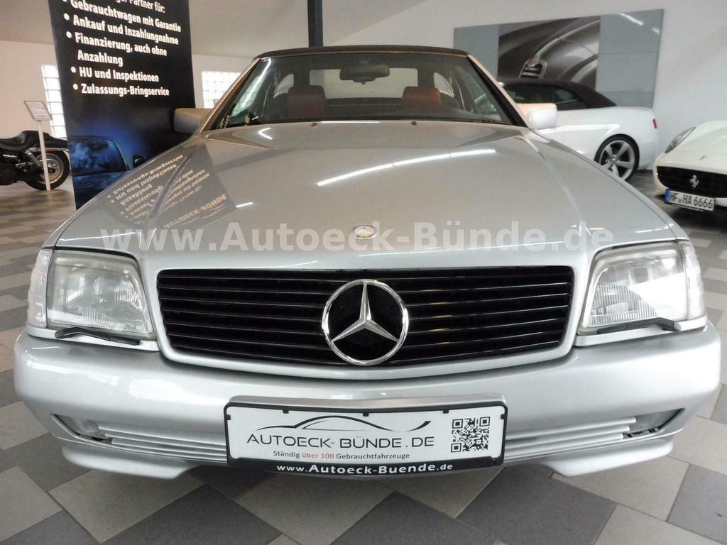 Mercedes-Benz SL 320
