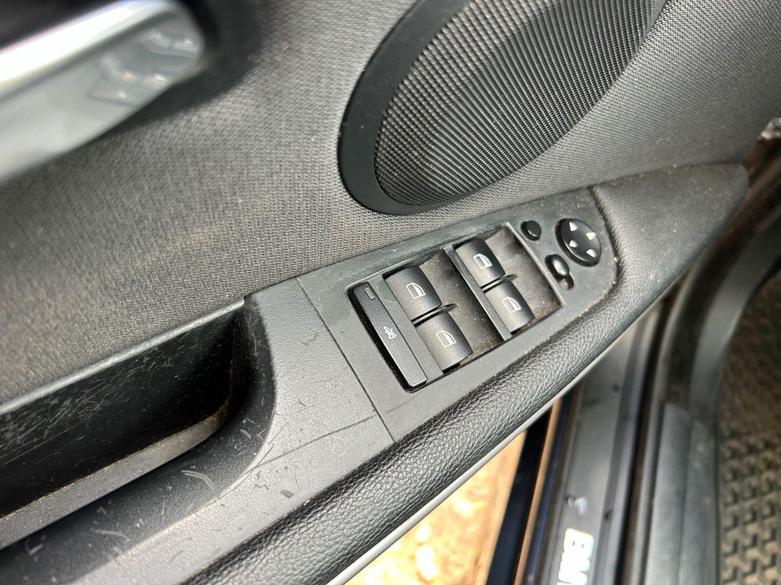 BMW 320 2007 — photo 10