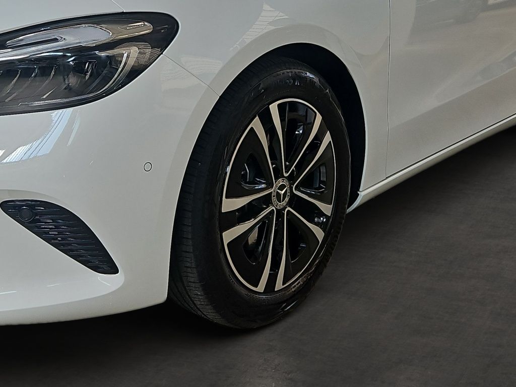 Fahrzeugabbildung Mercedes-Benz B 180 Progressive Navi LED SHZ Tempomat KAM DAB