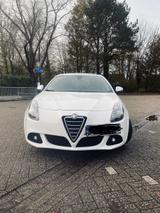 Alfa Romeo Giulietta 1.4 TB 16V MultiAir 125 kW TCT Sup... - Alfa Romeo Giulietta: Leder