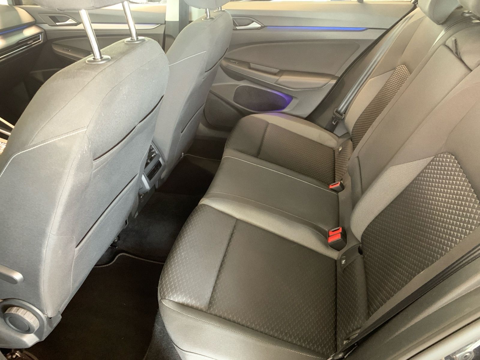Volkswagen Golf - Bild 13
