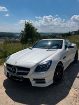 Mercedes-Benz SLK 350 AMG - Mercedes-Benz SLK 350: Roadster