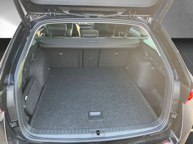 Skoda Octavia Combi 2.0 TDI DSG *AHK*MATRIX*PANO*NAVI*