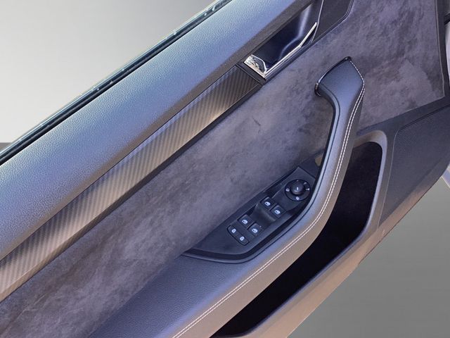 Superb Combi 2.0TDI DSG Sportline