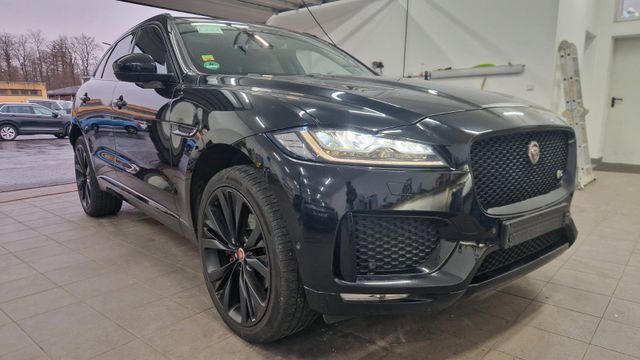 Jaguar F-PACE S AWD Black Pack S Digital Pano Taurus 22