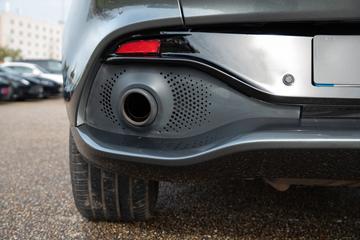 صورة مصغرة 38 لـ 2020 Aston Martin DBX