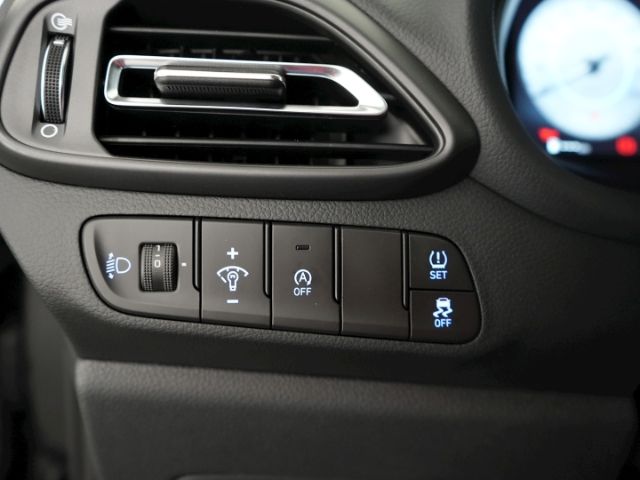 Hyundai i30 – Bild 21