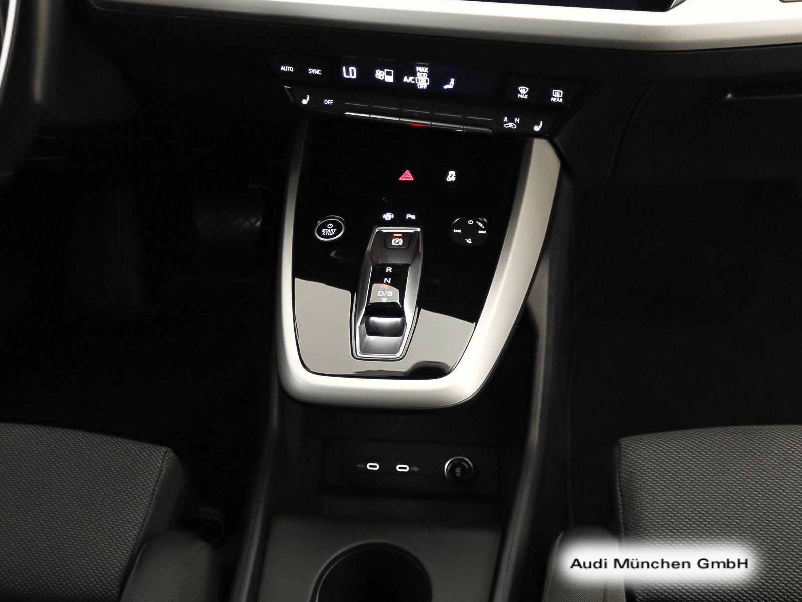 Audi Q4 e-tron 45 S line 20 Zoll Navi foto 17