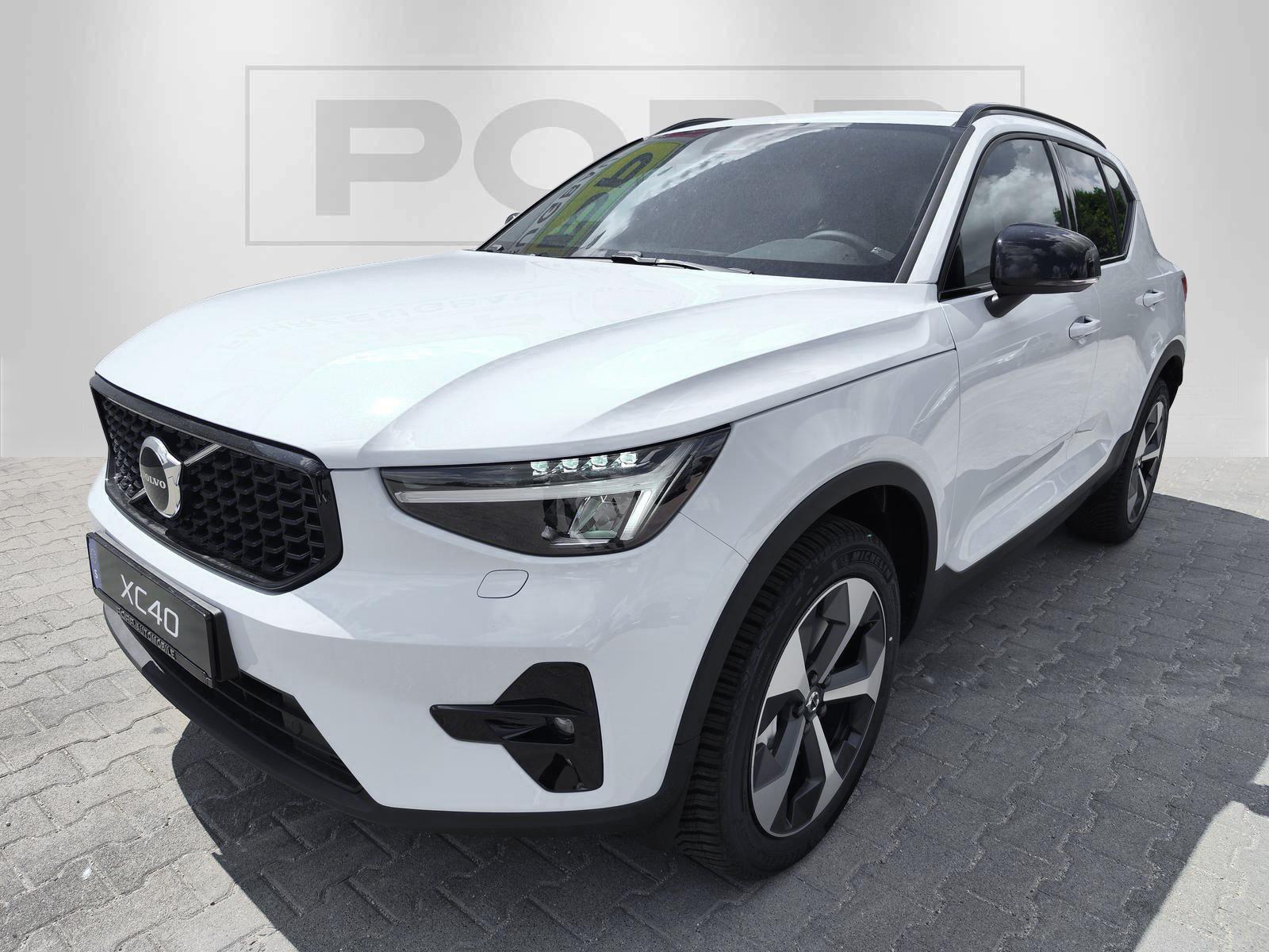 Volvo XC40 B3 FWD Plus Dark 19" ACC BLIS CAM H/K LED