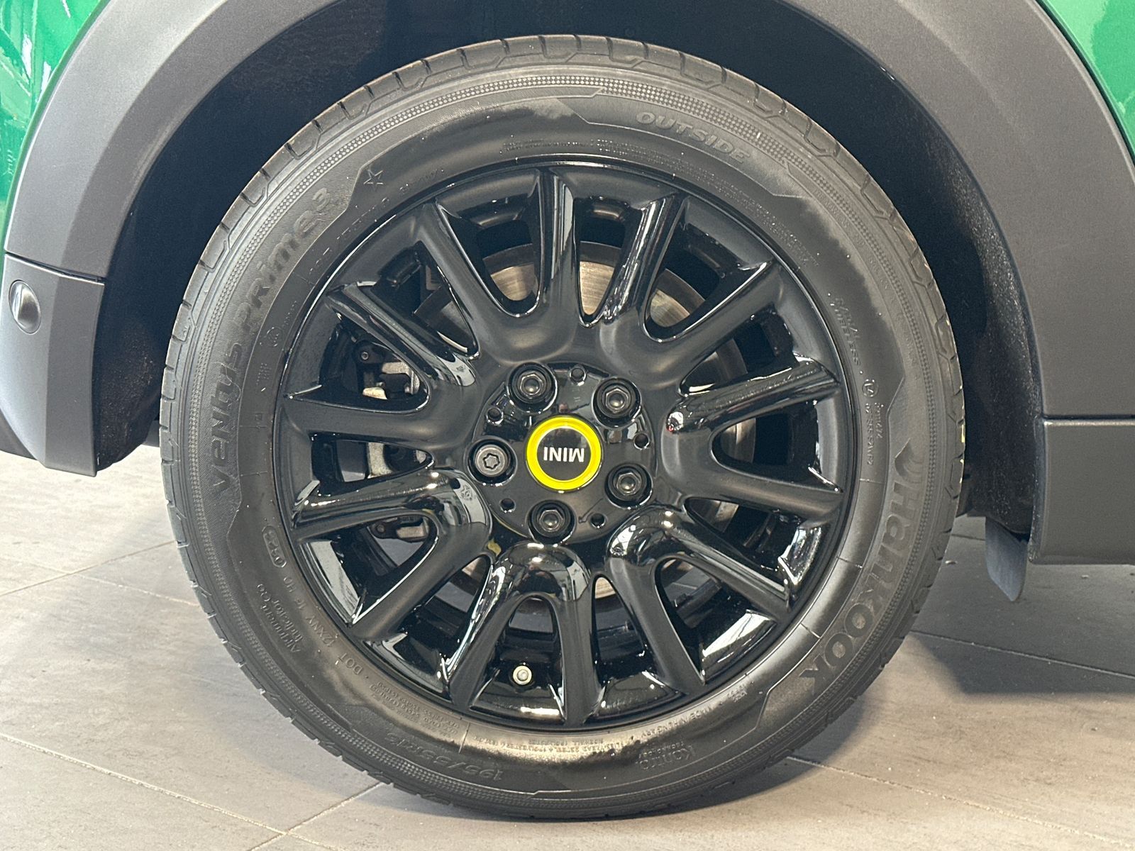 MINI Cooper SE Classic Trim Black NAV+LED+KAM+SHZ imagem 3
