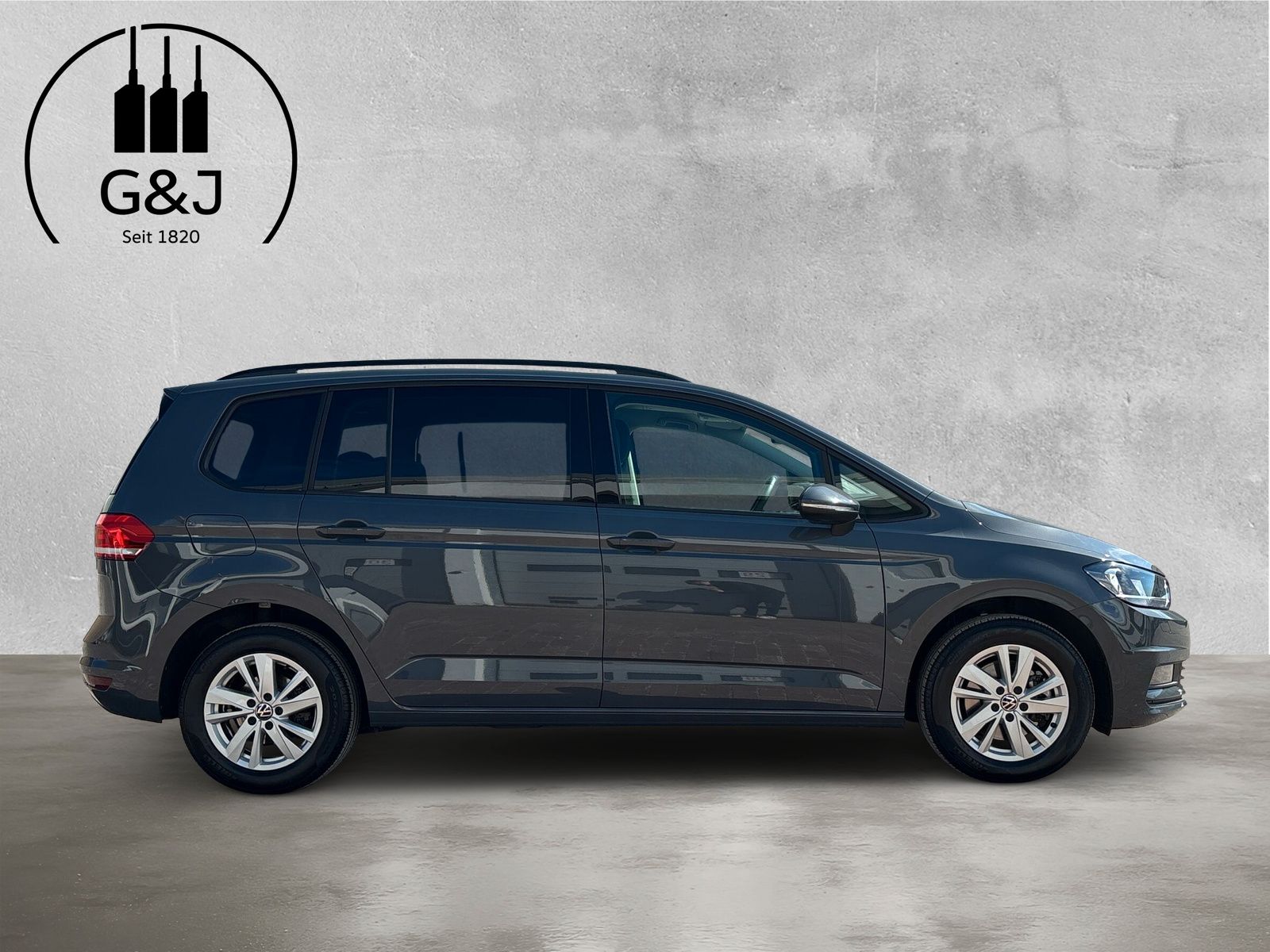 Fahrzeugabbildung Volkswagen Touran Comfortline 2.0 TDI DSG AHK