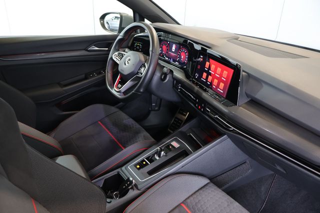 Volkswagen Golf VIII 2.0 TSI GTI Clubsport AID+LED+CARPLAY