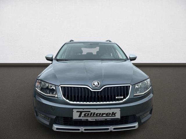 Skoda Octavia Combi 2.0l TDI 4x4 Scout Bi-Xenon, AHK,