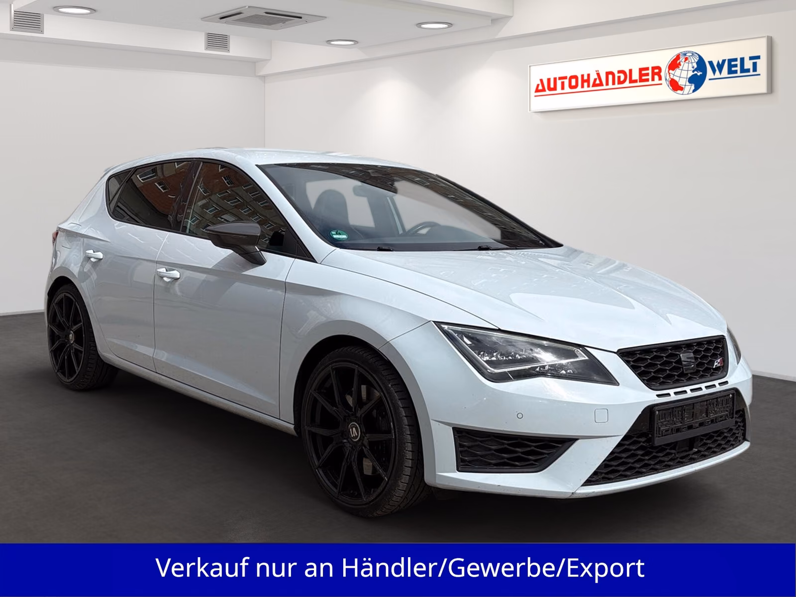 SEAT Leon Cupra 290 ch – BVM6 – Full LED – Alcantara – Gris Dynamic – 146 433 km