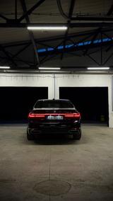 BMW 730Ld  - BMW 730: Ld