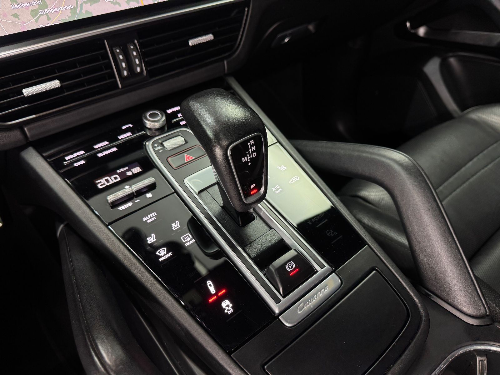 Fahrzeugabbildung Porsche Cayenne S|FACELIFT|PANO|18-WEGE|BOSE|MATRIX|