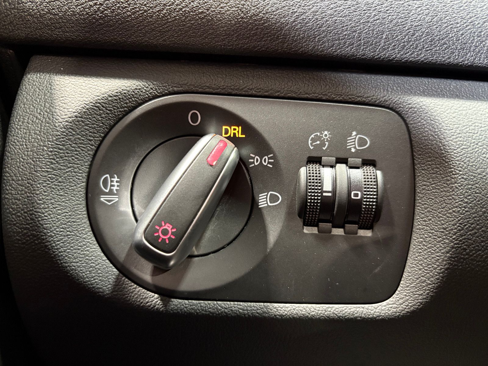 Fahrzeugabbildung Audi A3 Cabriolet Attraction/PDC/SHZ/KLIMA/ALCANTARA