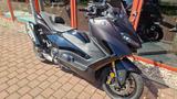 Yamaha TMAX- Tech Max dark Magma