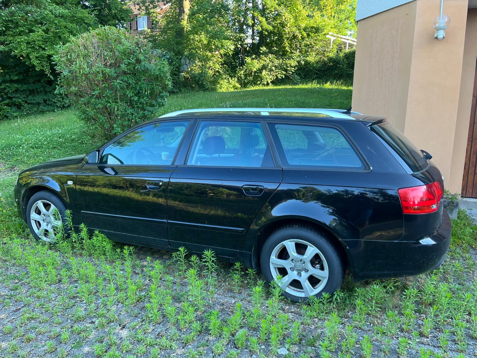 Audi A4 2006 — rear view