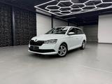 Skoda Fabia Combi 2.HD*AUTOMATIK*CARPLAY*KLIMA*TÜV NEU - Skoda Fabia: Automat