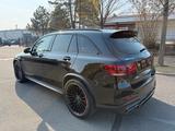 Mercedes-Benz GLC 63 AMG Mercedes-AMG GLC 63 S 4MATIC+ Autom. - mit Benzin-Antrieb: Schwarz, Panorama-Dach, mit Klimaautomatik