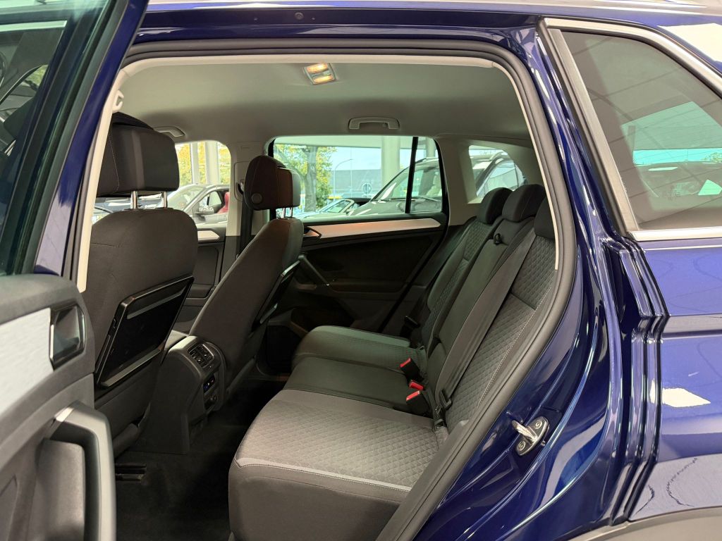 Volkswagen Tiguan 1.4 TSI Comfortline*LED*AID*ACC*TOTW*AHK*