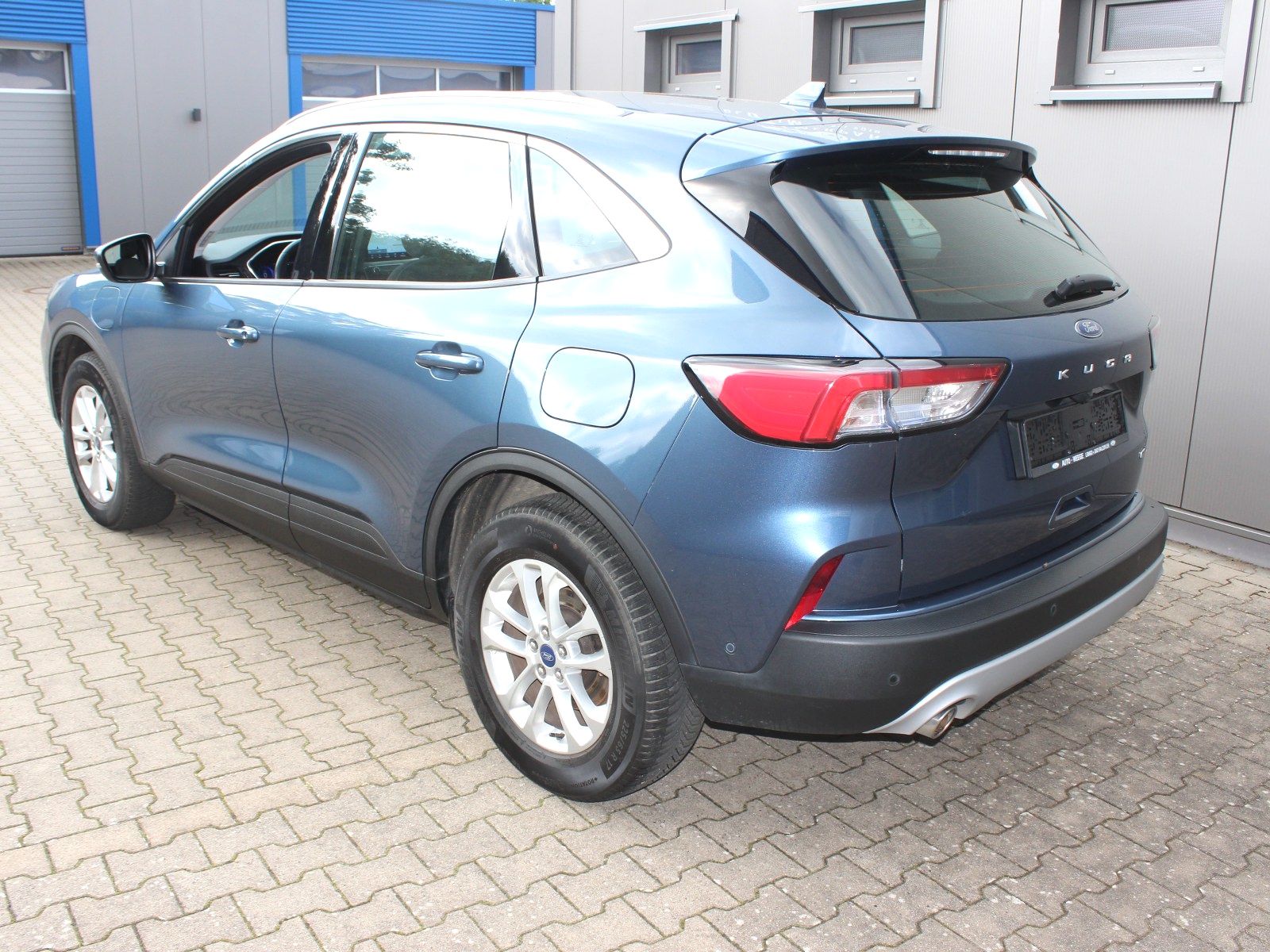 Fahrzeugabbildung Ford Kuga Plug-In Hybrid Titanium 2,5 Duratec