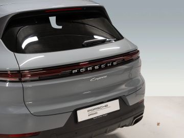 Porsche Cayenne - 12