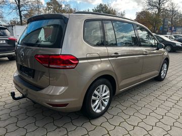 Volkswagen Touran - 3