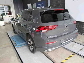 Volkswagen Golf - 5