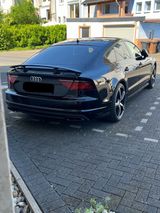 Audi A7  3,0 TDI - Audi A4: 7.7