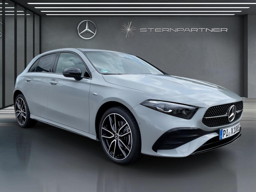 Mercedes-Benz A 250 e +AMG+Night+MBUX+PANO+KAMERA+AHK+HuD+SHZ