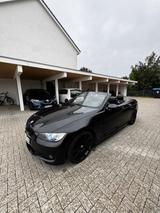 BMW 320d E93 Cabrio M-Paket (TÜV Neu)  - BMW 320 in Lübeck