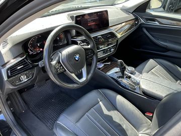 BMW 520 - 6
