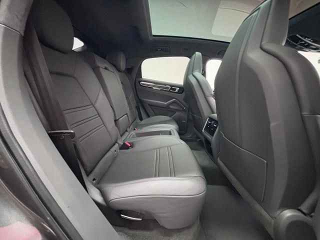 Porsche Cayenne*Coupe*GTS*Pano*Chrono*Bose*Head-Up*SAGA*