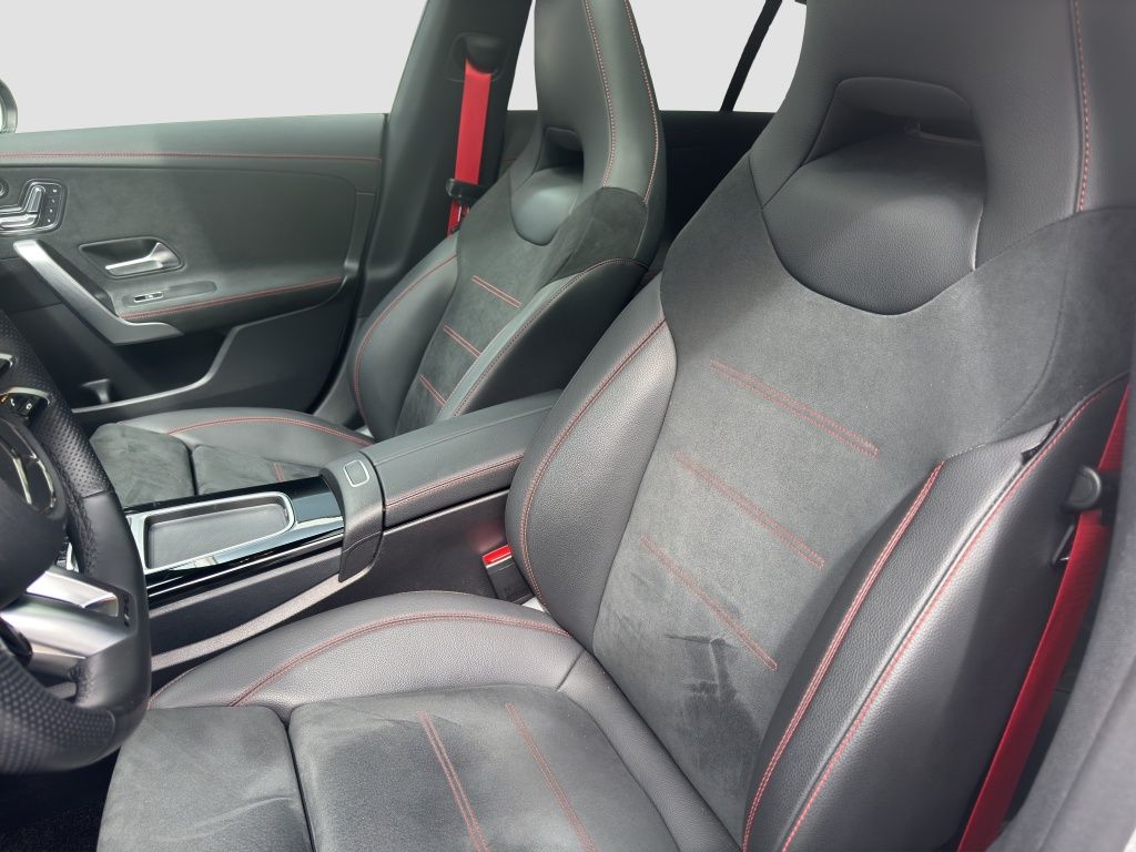 Fahrzeugabbildung Mercedes-Benz AMG CLA 35 4MATIC Shooting Brake HUD*Navi*Pano