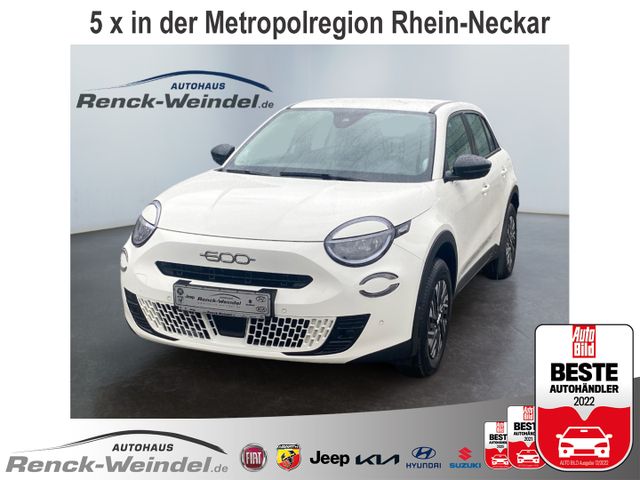 Fiat 600 Basis 1.2 Klimaautom Rückfahrkam. LED Beheiz