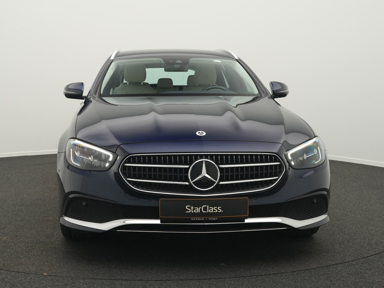 Mercedes-Benz E 200 d T Avantgarde LED+AHK+Kamera+EasyPack imagem 2