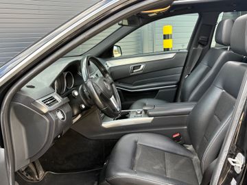 Mercedes E 200 - 5