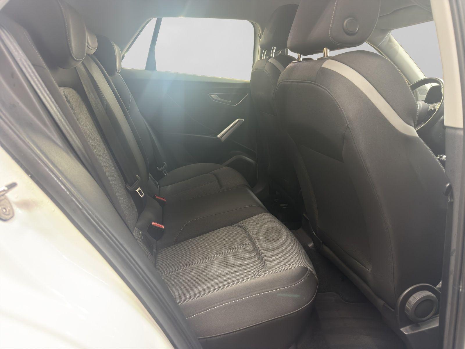 Audi Q2 30 TDI ADVANCED LED GRA KAMERA, миниатюра 6
