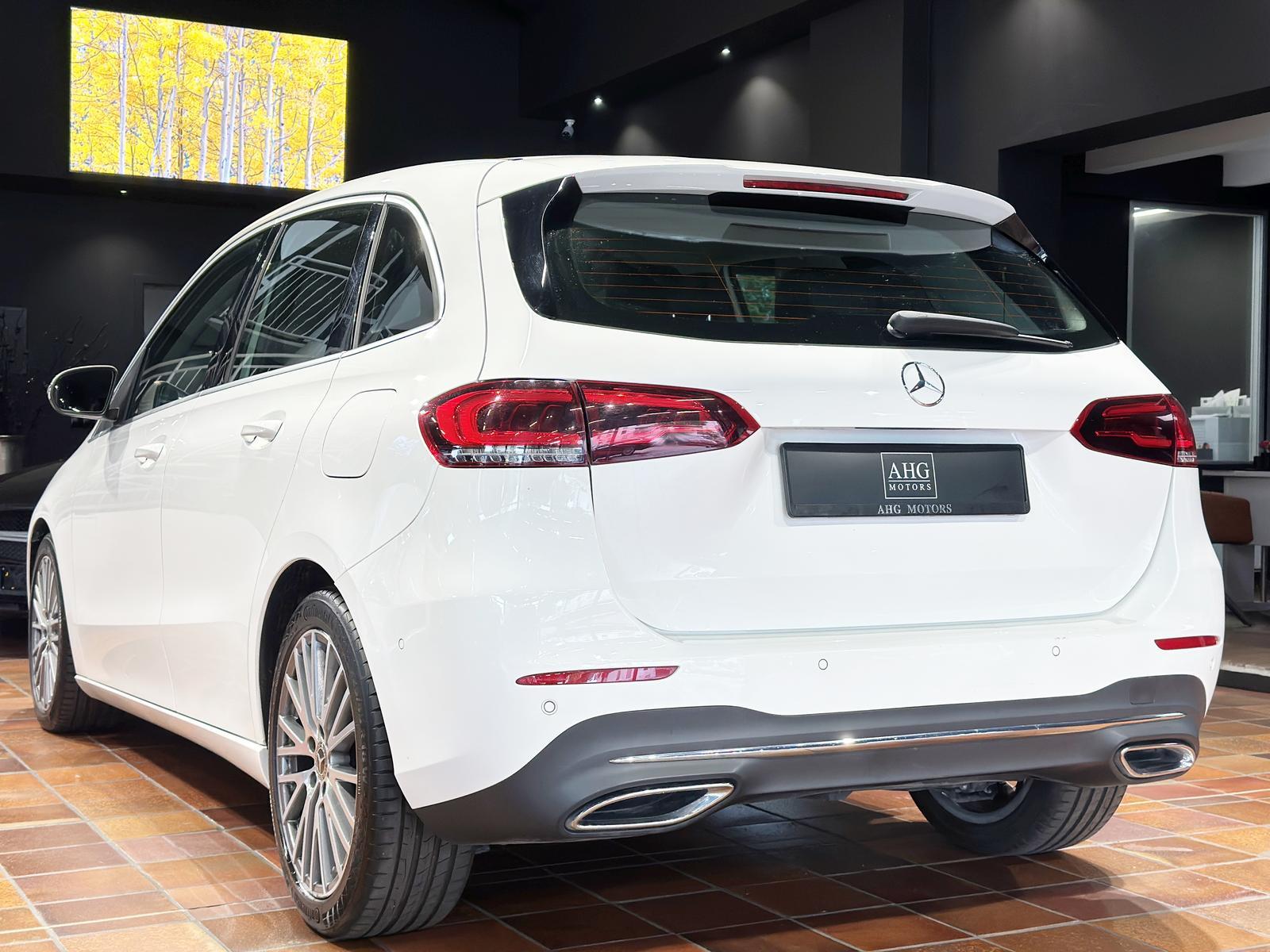 Mercedes-Benz B 200d 8G URBAN MBUX+ LED AHK EASYPACK LEDER SHZ